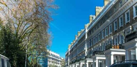UK property investment hits two-year low in Q2 UK property investment hits two-year low in Q2