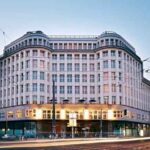 Soho House to go private in $2.7bn deal Soho House & Co. announced today that it has agreed to be taken private by a group of investors led by MCR, one of the largest hotel owner-operators in the United States.
