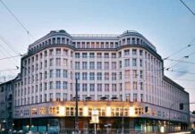 Soho House to go private in $2.7bn deal Soho House & Co. announced today that it has agreed to be taken private by a group of investors led by MCR, one of the largest hotel owner-operators in the United States.