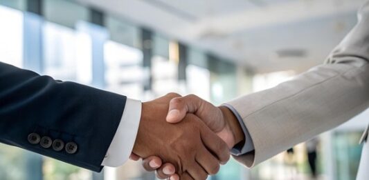 Sonae Sierra to acquire URW’s German shopping centre management unit Sonae Sierra to acquire URW’s German shopping centre management unit