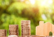 UK property fund outflows rise in July but remain below long-term average UK property fund outflows rise in July but remain below long-term average