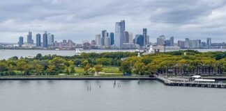 UK pension fund commits $90m to Heitman’s North American real estate strategy UK pension fund commits $90m to Heitman's North American real estate strategy