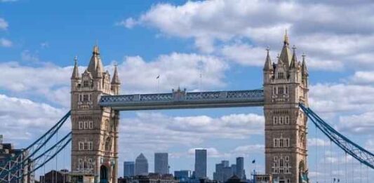 London drives £1bn+ UK hotel investment in Q3 amid yield compression Investment in the UK hotel sector reached an estimated £1.04 billion in Q3 2025, according to research from international real estate advisor Savills, marking a 28% increase year-on-year.