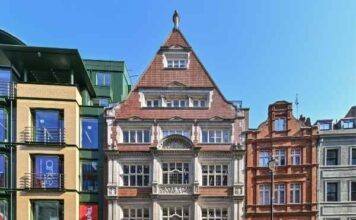 Picton sells Covent Garden’s Stanford Building in £34.5m deal Picton sells Covent Garden’s Stanford Building in £34.5m deal