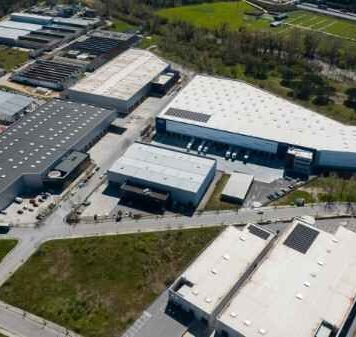 CapitaLand Ascendas REIT buys Spanish logistics portfolio for €124m CapitaLand Ascendas REIT buys Spanish logistics portfolio for €124m