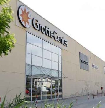 Eurofund acquires Italian shopping centre in JV with Frasers Group Eurofund acquires Italian Shopping Centre in JV with Frasers Group