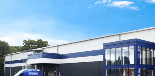 QuadReal grows global self storage portfolio with £280m UK acquisition QuadReal acquires £280m UK self storage portfolio, forms JV with Clear Sky