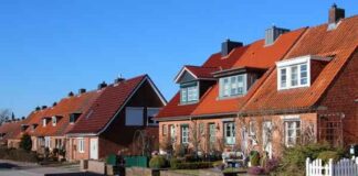 UK housebuilders shift to single family housing as investment hits £3.17bn UK housebuilders shift to single family housing as investment hits £3.17bn