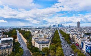 Cheyne Capital backs Paris landmark asset with €288.6m financing Cheyne Capital backs Paris Champs-Élysées asset with €288.6m financing
