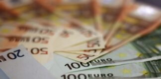 URW issues €750m bond under green financing framework URW issues €750m bond under green financing framework