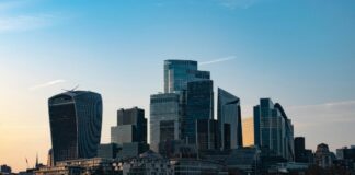 UK commercial real estate attracts Europe’s highest investment in first half UK commercial real estate attracts Europe's highest investment in first half