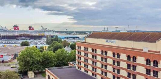 Starboard and LaSalle acquire 913-room UK hotel portfolio Starboard and LaSalle acquire 913-room UK hotel portfolio