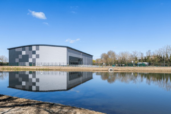 Tritax_London_Logistics_Fund_ Tritax London Logistics Fund raises £400m and surpasses £1bn